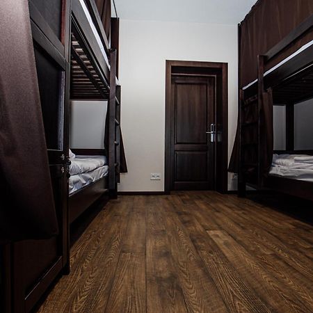 Новый Хостел Nesvit Киев Академгородок Extérieur photo
