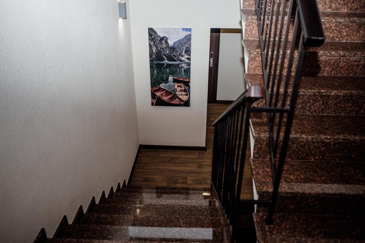 Новый Хостел Nesvit Киев Академгородок Extérieur photo